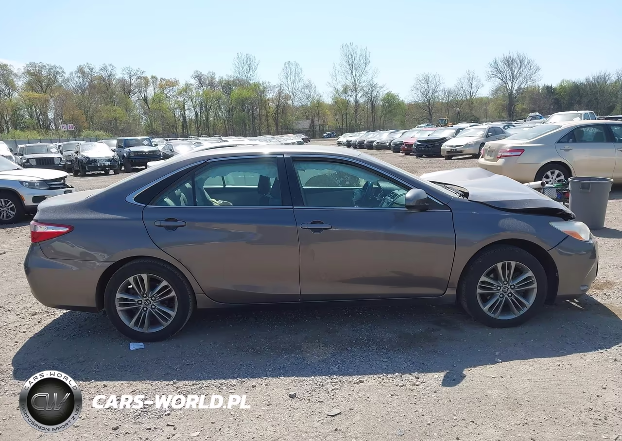 2017 Toyota Camry Le VIN:4T1BF1FK3HU439604 - 13