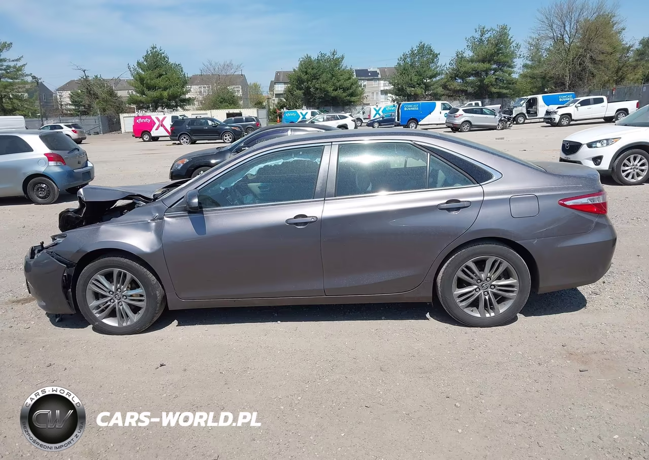 2017 Toyota Camry Le VIN:4T1BF1FK3HU439604 - 14