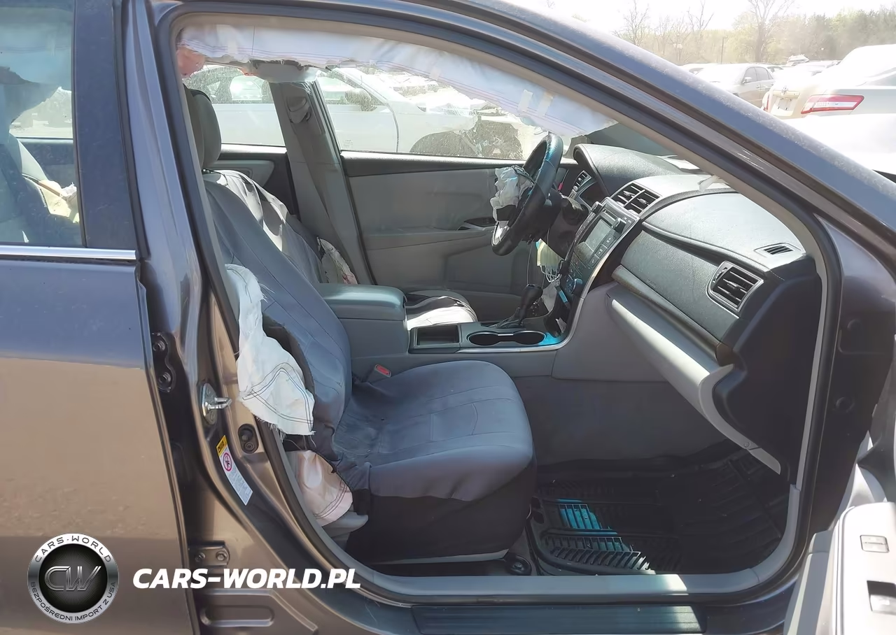 2017 Toyota Camry Le VIN:4T1BF1FK3HU439604 - 5
