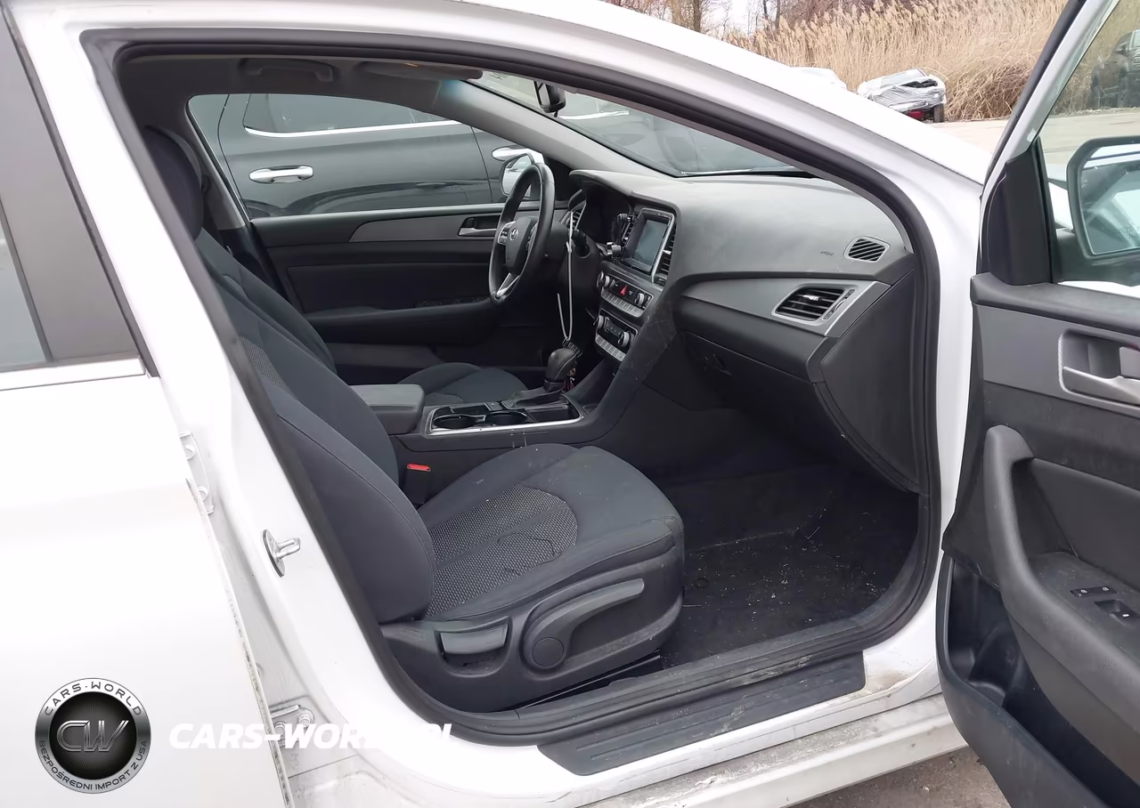 2018 Hyundai Sonata Sel VIN:5NPE34AF2JH610591 - 5