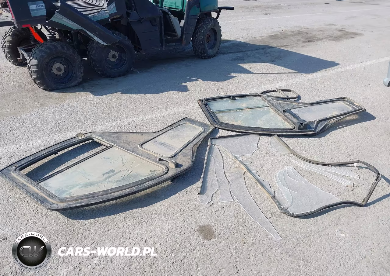 2004 Polaris Ranger 6X6 VIN:4XARF50A74D167036 - 12