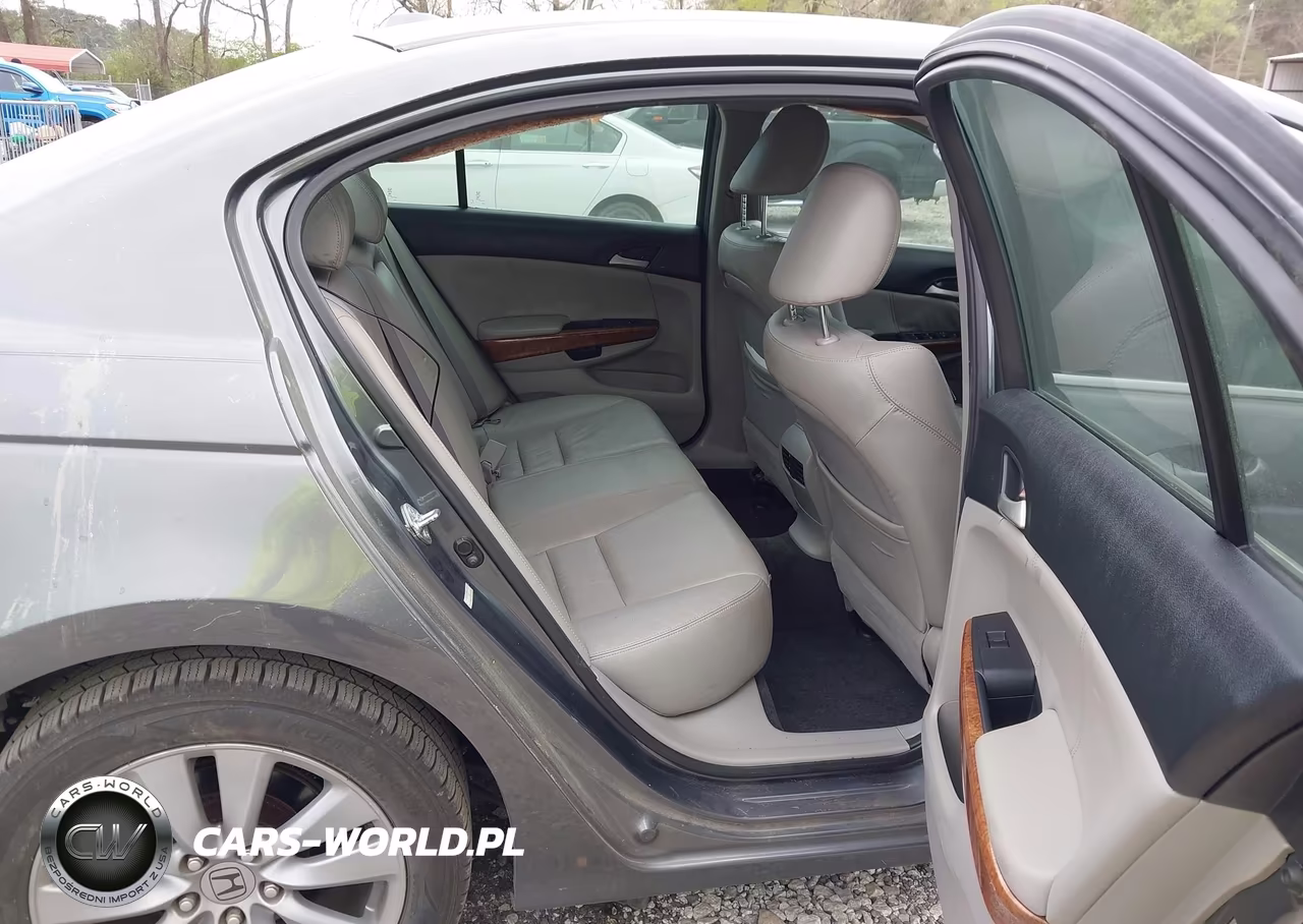 2011 Honda Accord 2.4 Ex-L VIN:1HGCP2F81BA040667 - 8