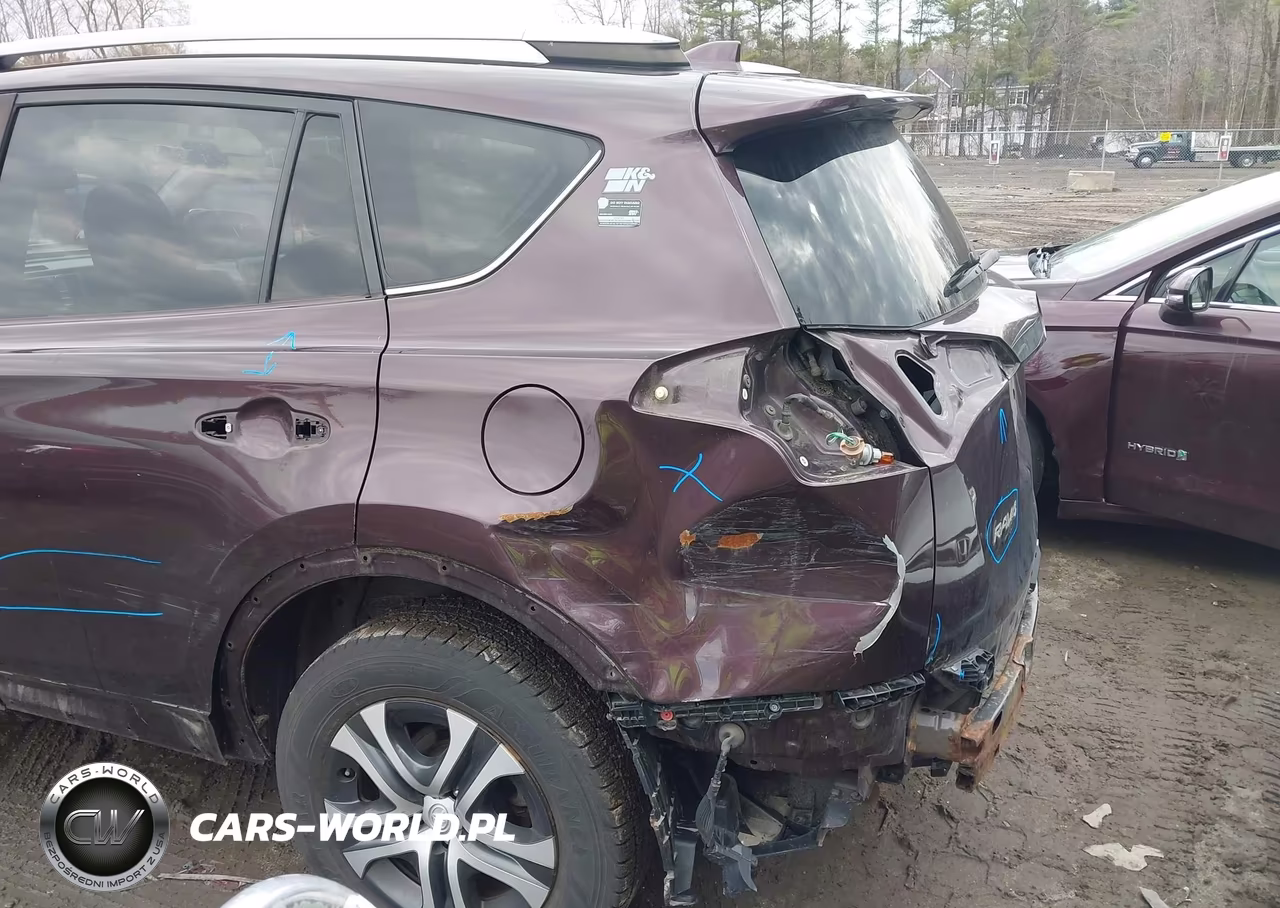 2017 Toyota Rav4 Le VIN:2T3BFREV3HW687529 - 6