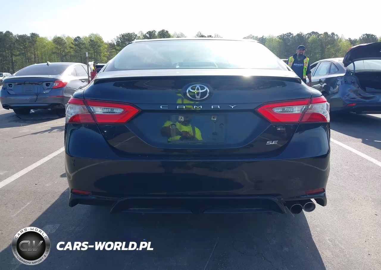 2018 Toyota Camry Se VIN:4T1B11HK5JU081018 - 16