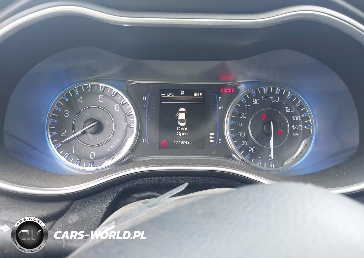 2015 Chrysler 200 Limited VIN:1C3CCCAB9FN751071 - 7