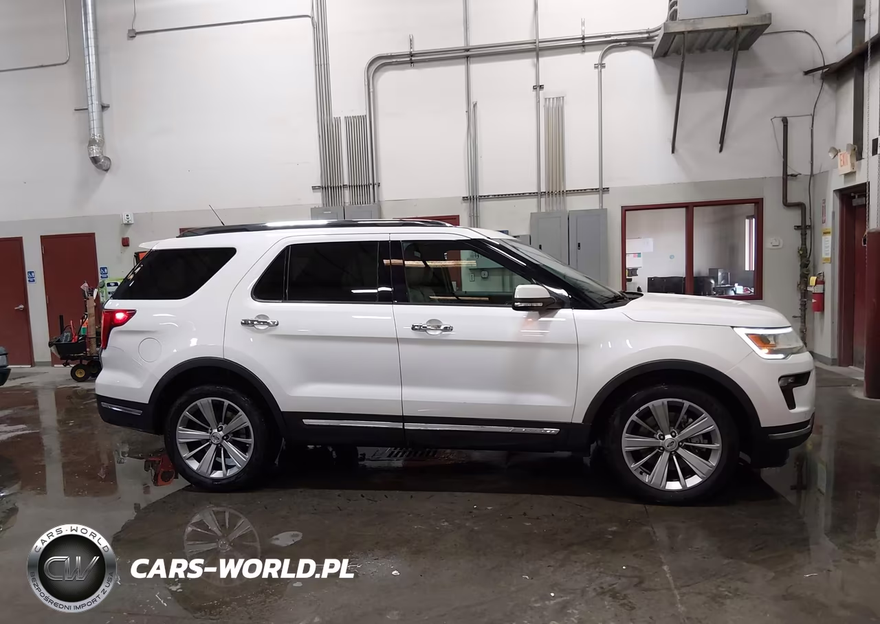 2018 Ford Explorer Limited VIN:1FM5K7F82JGA46911 - 12