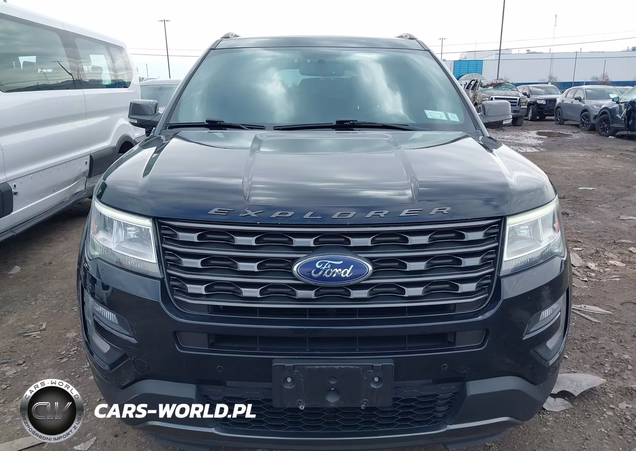 2017 Ford Explorer Xlt VIN:1FM5K8D84HGC50922 - 12