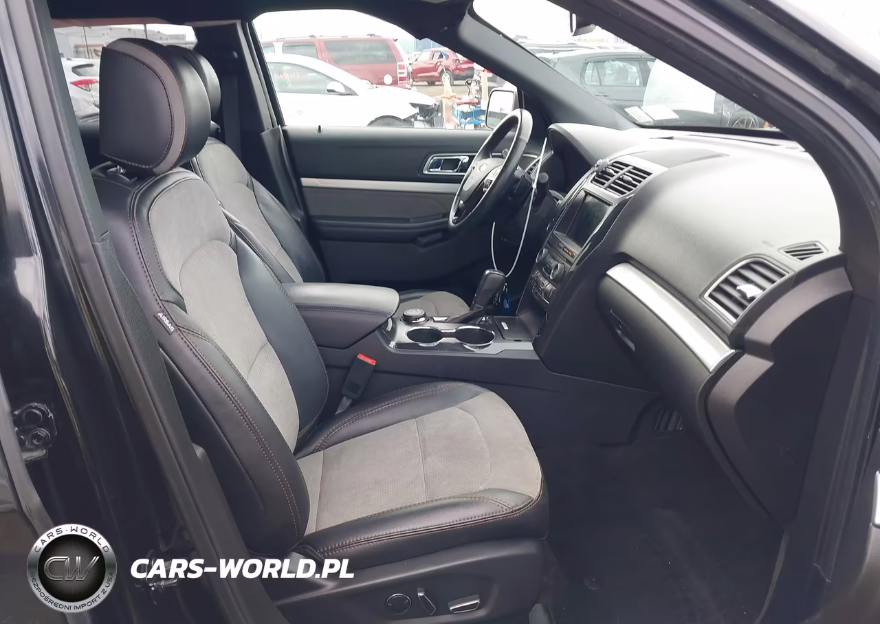2017 Ford Explorer Xlt VIN:1FM5K8D84HGC50922 - 5