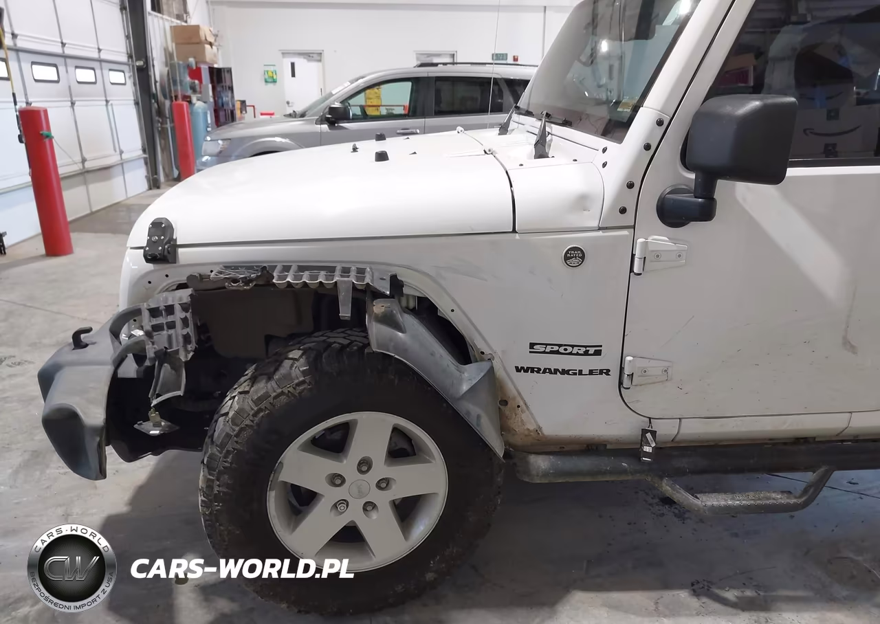 2013 Jeep Wrangler Sport VIN:1C4AJWAG5DL516827 - 6