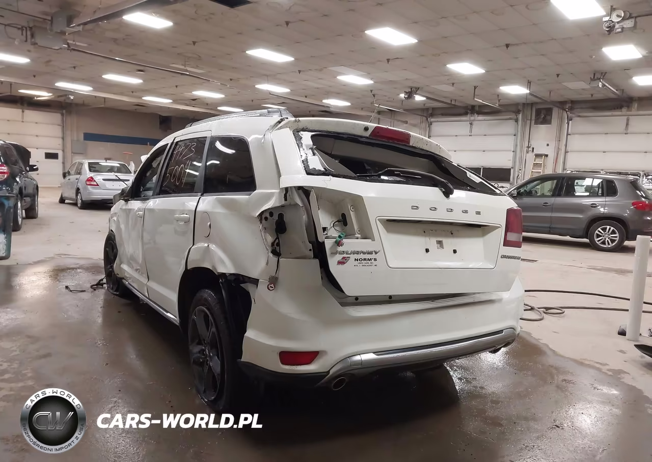 2018 Dodge Journey Crossroad Awd VIN:3C4PDDGG3JT364401 - 3