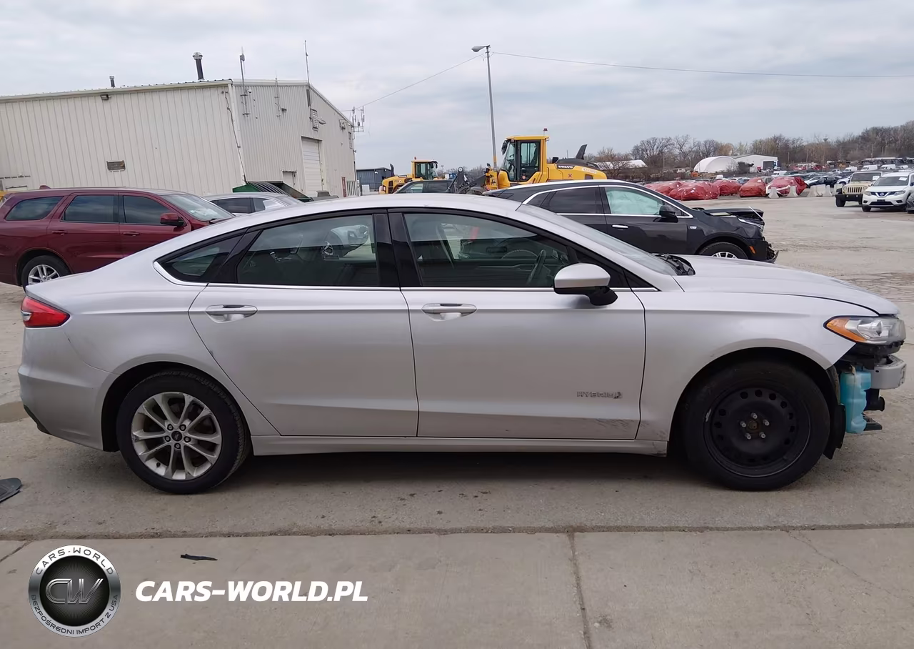 2019 Ford Fusion Hybrid Se VIN:3FA6P0LUXKR257826 - 14