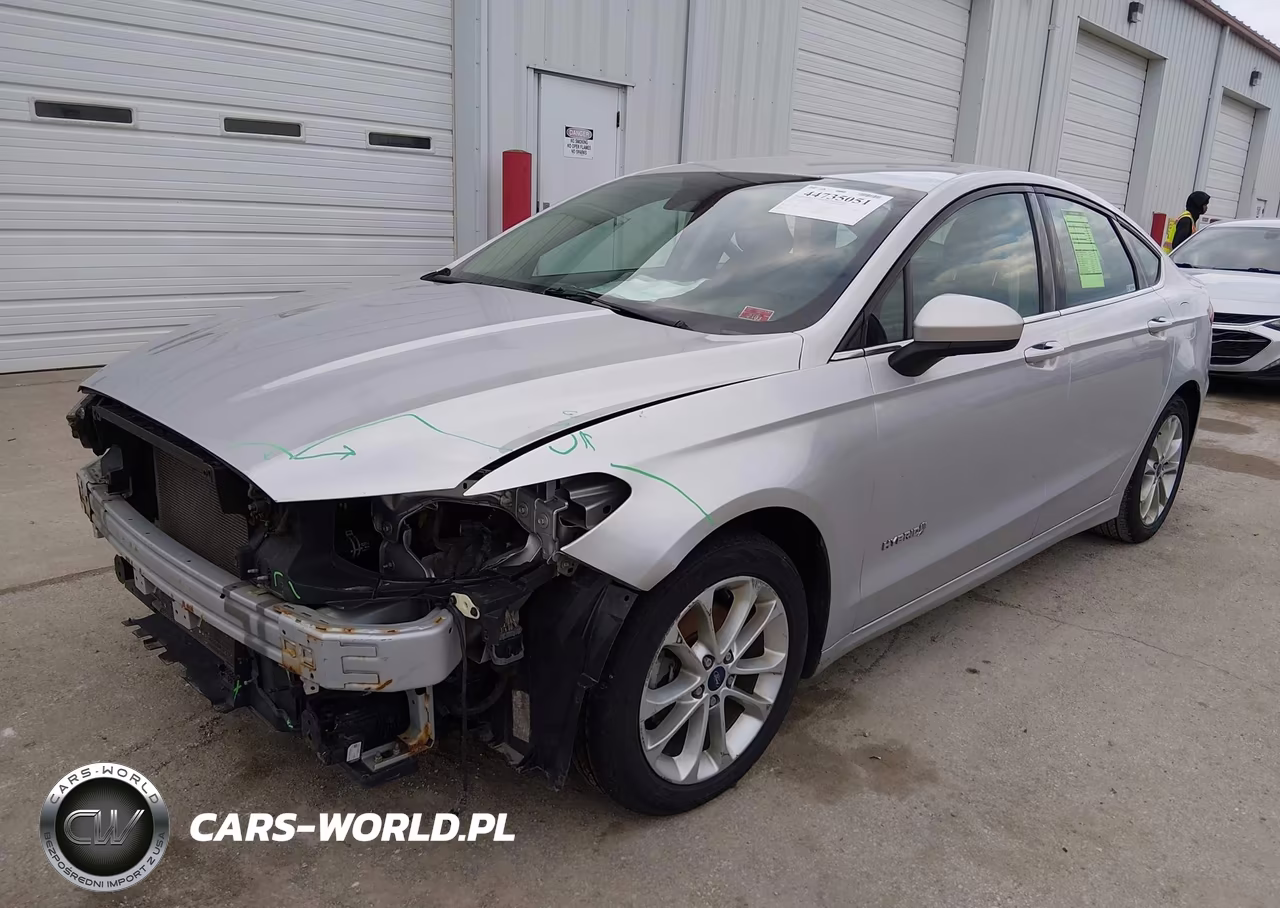 2019 Ford Fusion Hybrid Se VIN:3FA6P0LUXKR257826 - 2