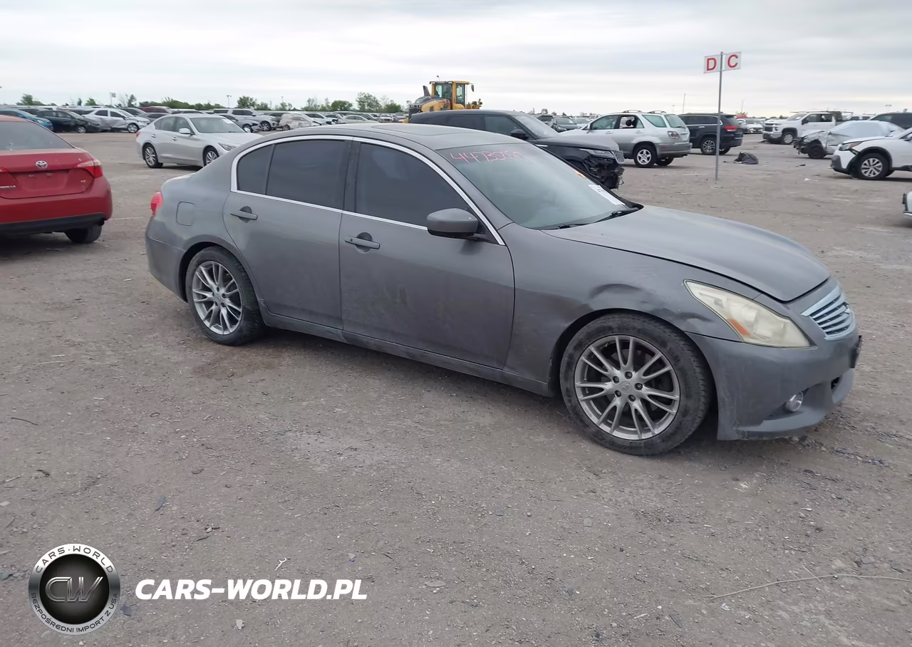 2012 Infiniti G37 Journey