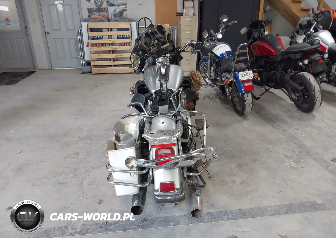 2003 Harley-Davidson Flhtcui Anniversary VIN:1HD1FCW493Y619294 - 6