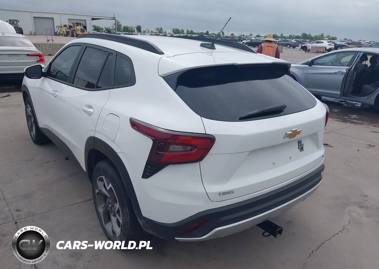 2024 Chevrolet Trax Fwd Lt VIN:KL77LHE29RC067381 - 3