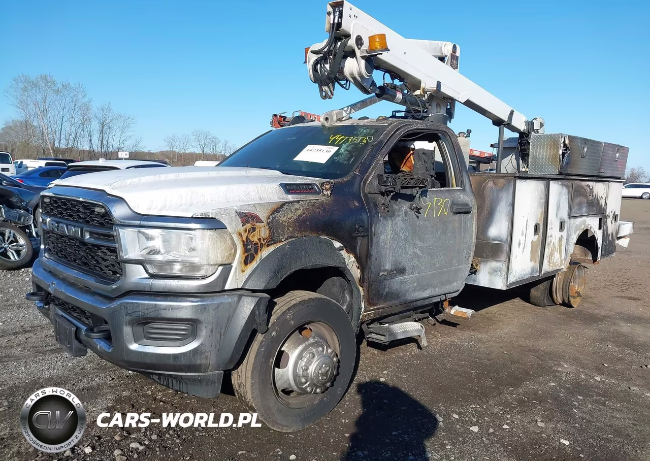 2022 Ram 5500 Chassis Tradesman-Slt