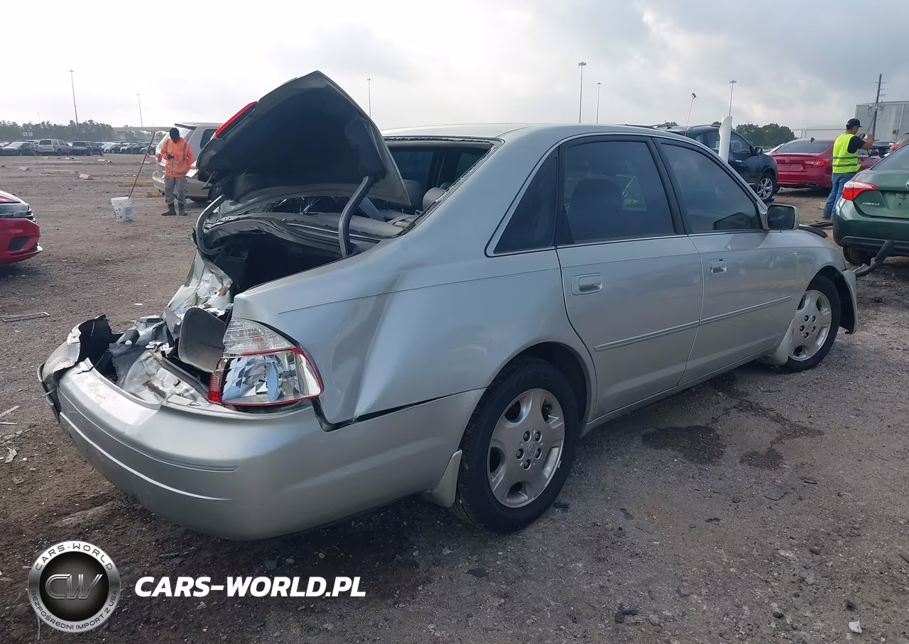 2003 Toyota Avalon Xls VIN:4T1BF28BX3U276722 - 4