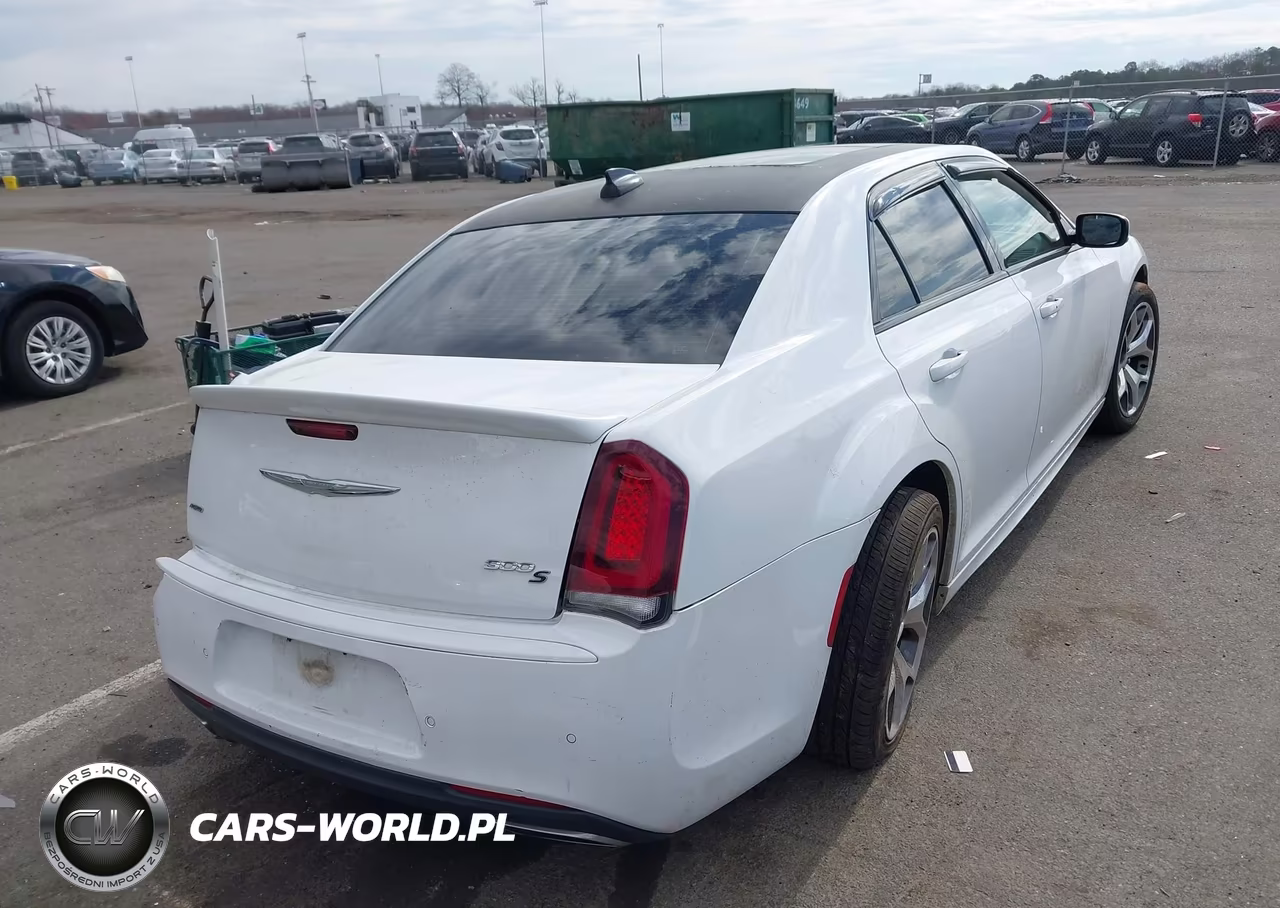 2018 Chrysler 300 300S Awd VIN:2C3CCAGG4JH223138 - 4