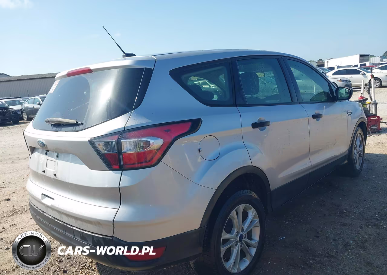 2017 Ford Escape S VIN:1FMCU0F73HUC31738 - 4