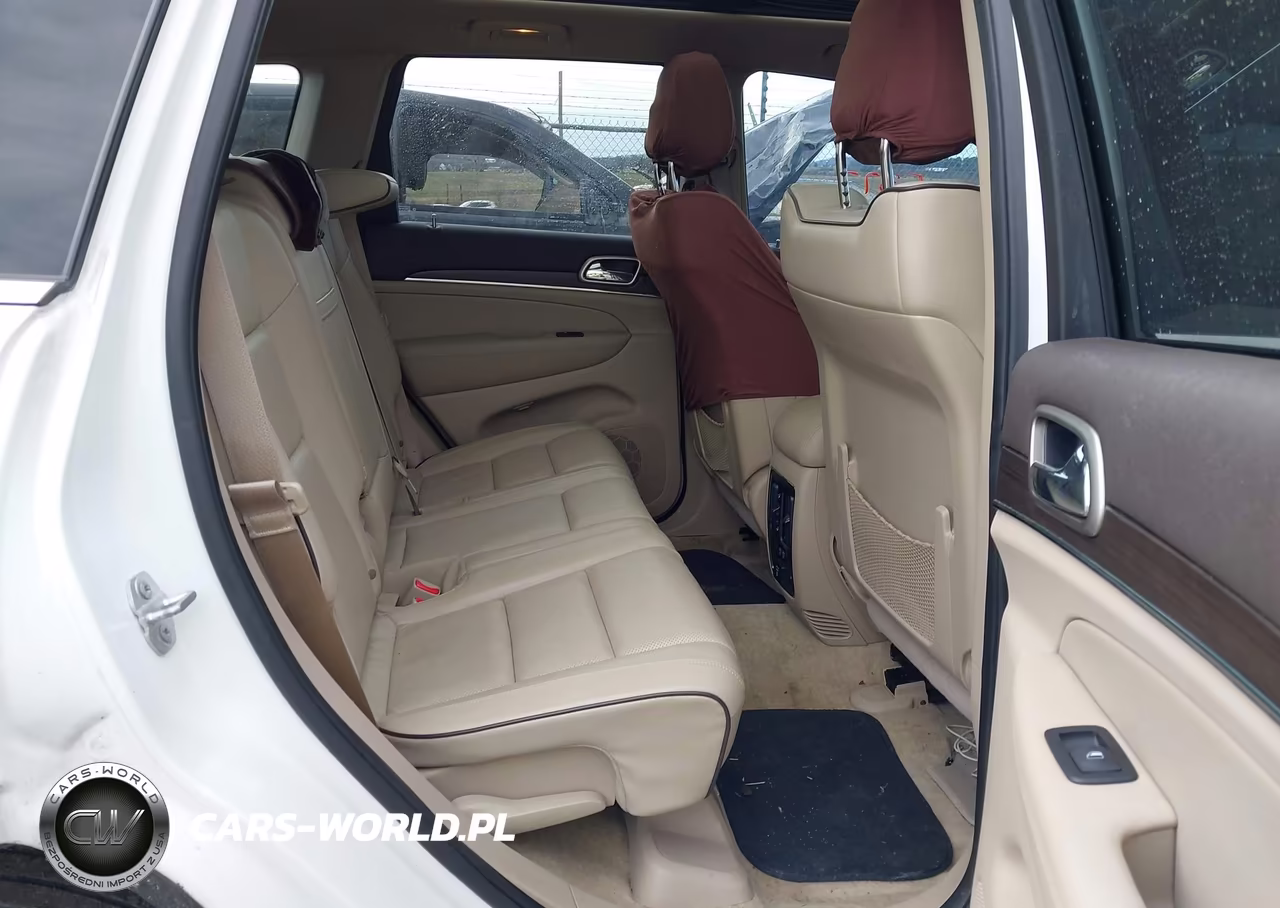 2015 Jeep Grand Cherokee Overland VIN:1C4RJFCGXFC806581 - 8