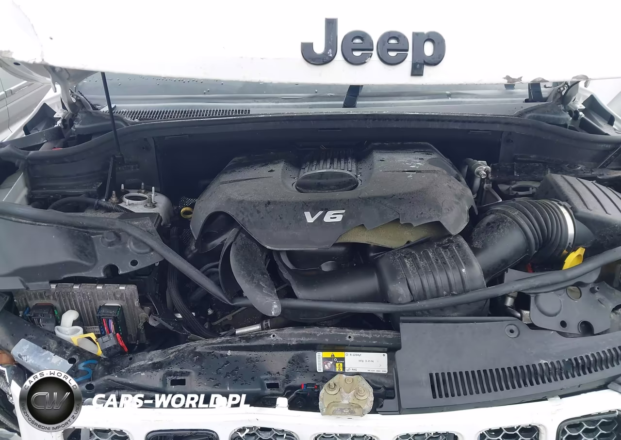 2015 Jeep Grand Cherokee Altitude VIN:1C4RJFAG6FC228823 - 10