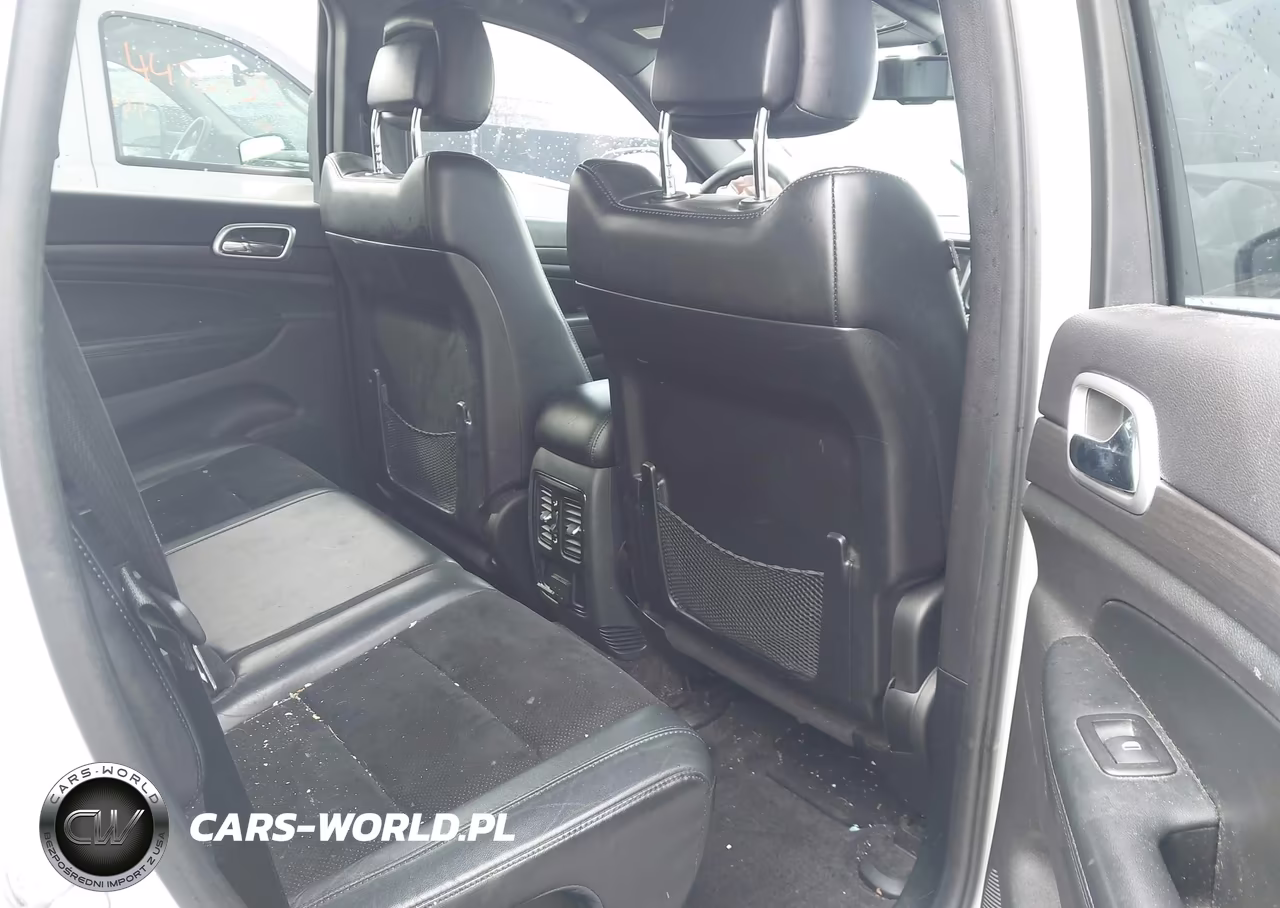 2015 Jeep Grand Cherokee Altitude VIN:1C4RJFAG6FC228823 - 8