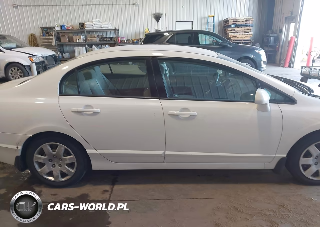 2011 Honda Civic Lx VIN:2HGFA1F58BH516946 - 13