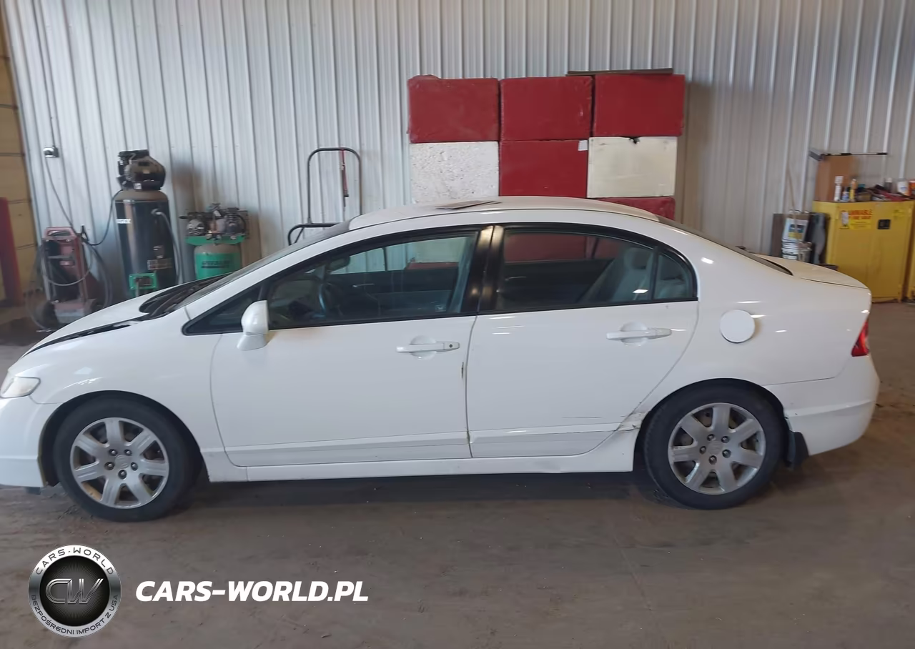 2011 Honda Civic Lx VIN:2HGFA1F58BH516946 - 14