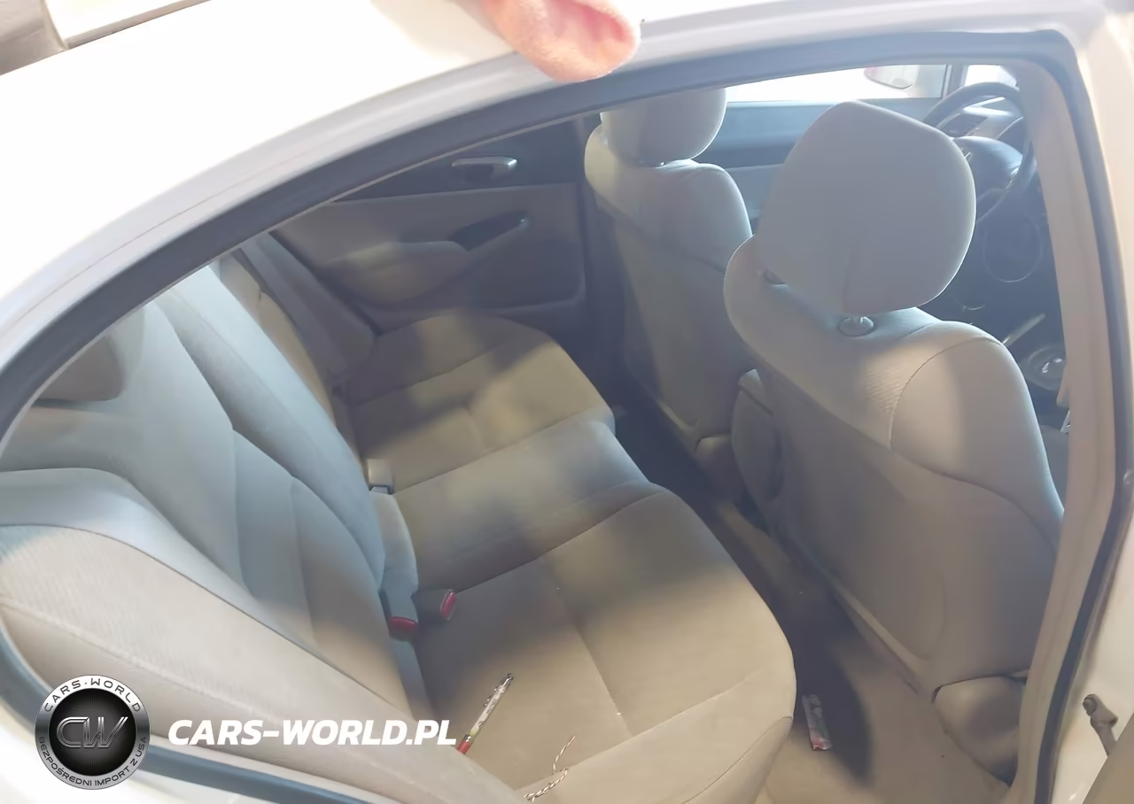 2011 Honda Civic Lx VIN:2HGFA1F58BH516946 - 8
