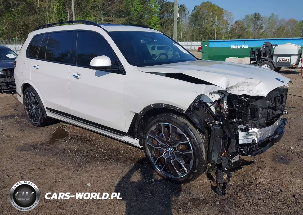 2025 BMW X7 xDrive40I