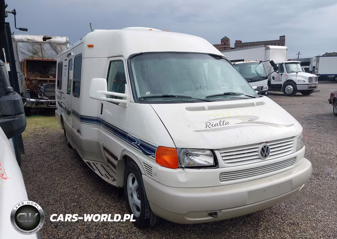 2004 Winnebago Eurovan – zdjęcie 1 z 17