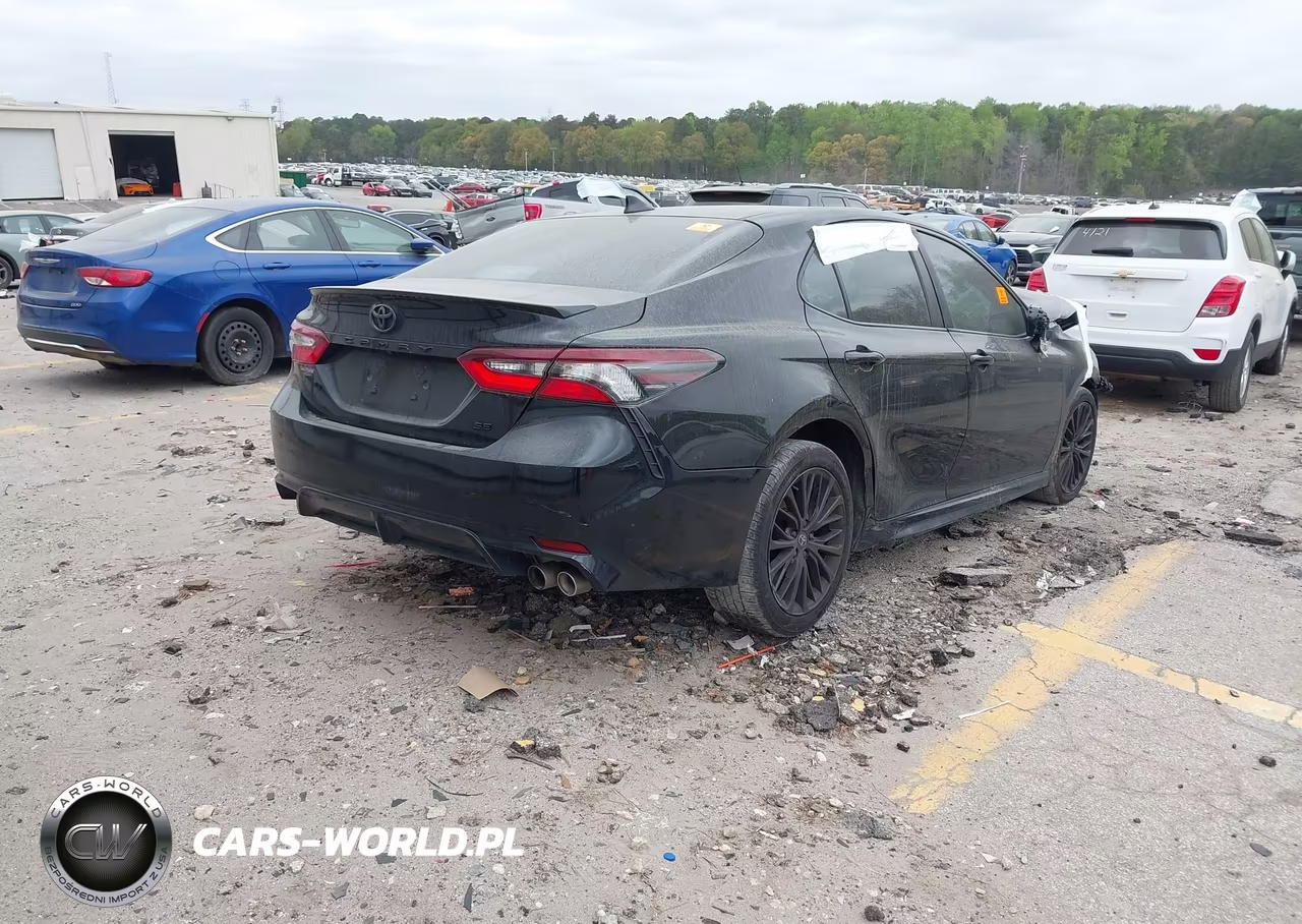 2022 Toyota Camry Se Nightshade Edition VIN:4T1T11AK3NU033750 - 4