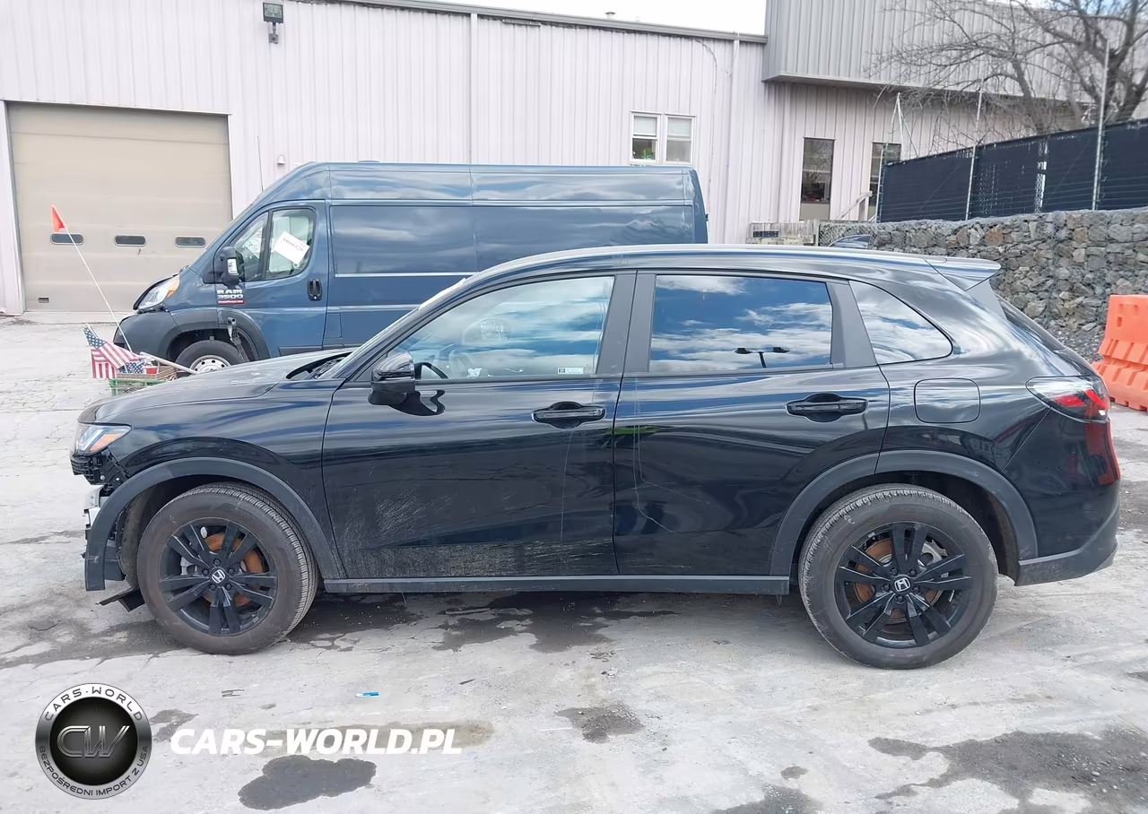 2026 Honda Hr-V Awd Sport VIN:3CZRZ2H51TM705233 - 14