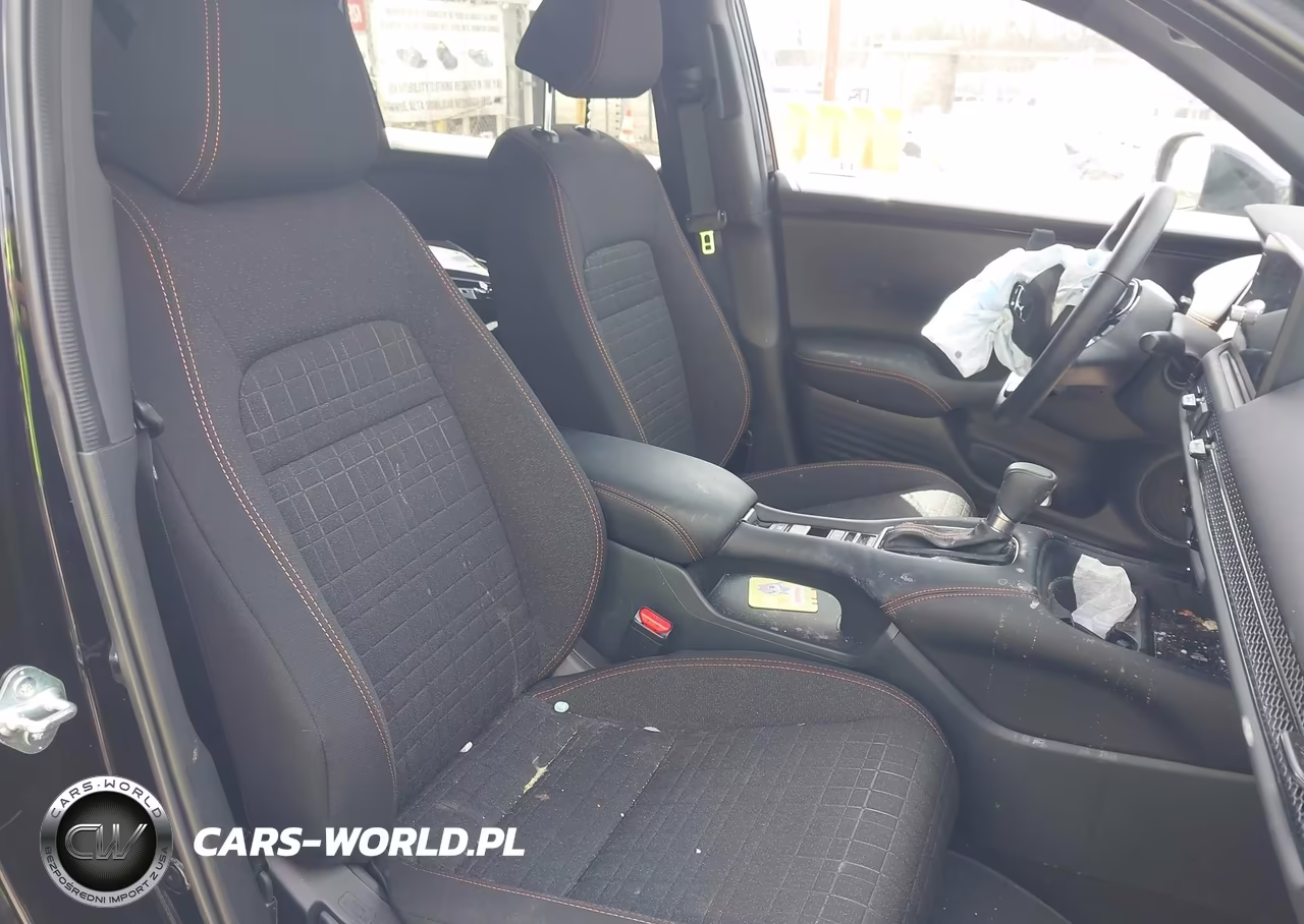 2026 Honda Hr-V Awd Sport VIN:3CZRZ2H51TM705233 - 8