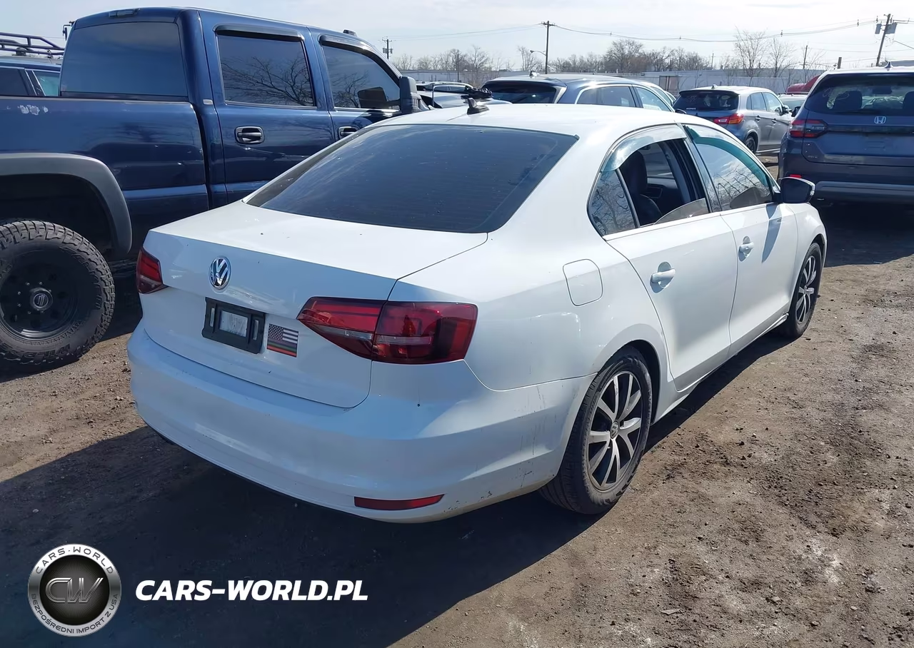 2017 Volkswagen Jetta 1.4T Se VIN:3VWDB7AJ3HM359781 - 4