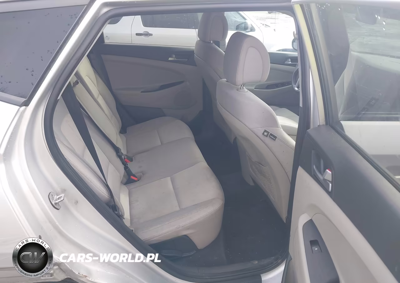 2017 Hyundai Tucson Se VIN:KM8J3CA46HU439945 - 8