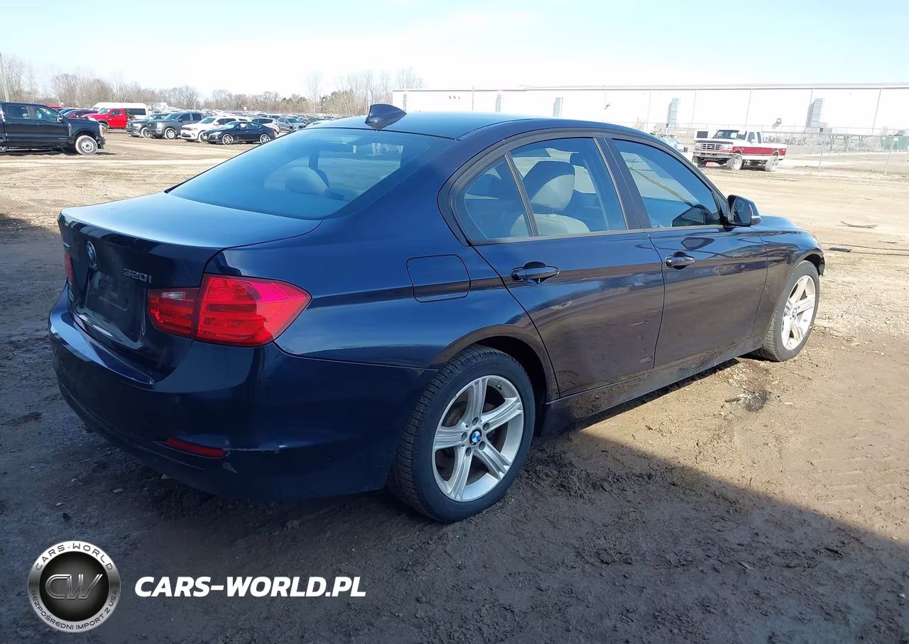 2015 BMW 320I xDrive VIN:WBA3C3C54FK200483 - 4