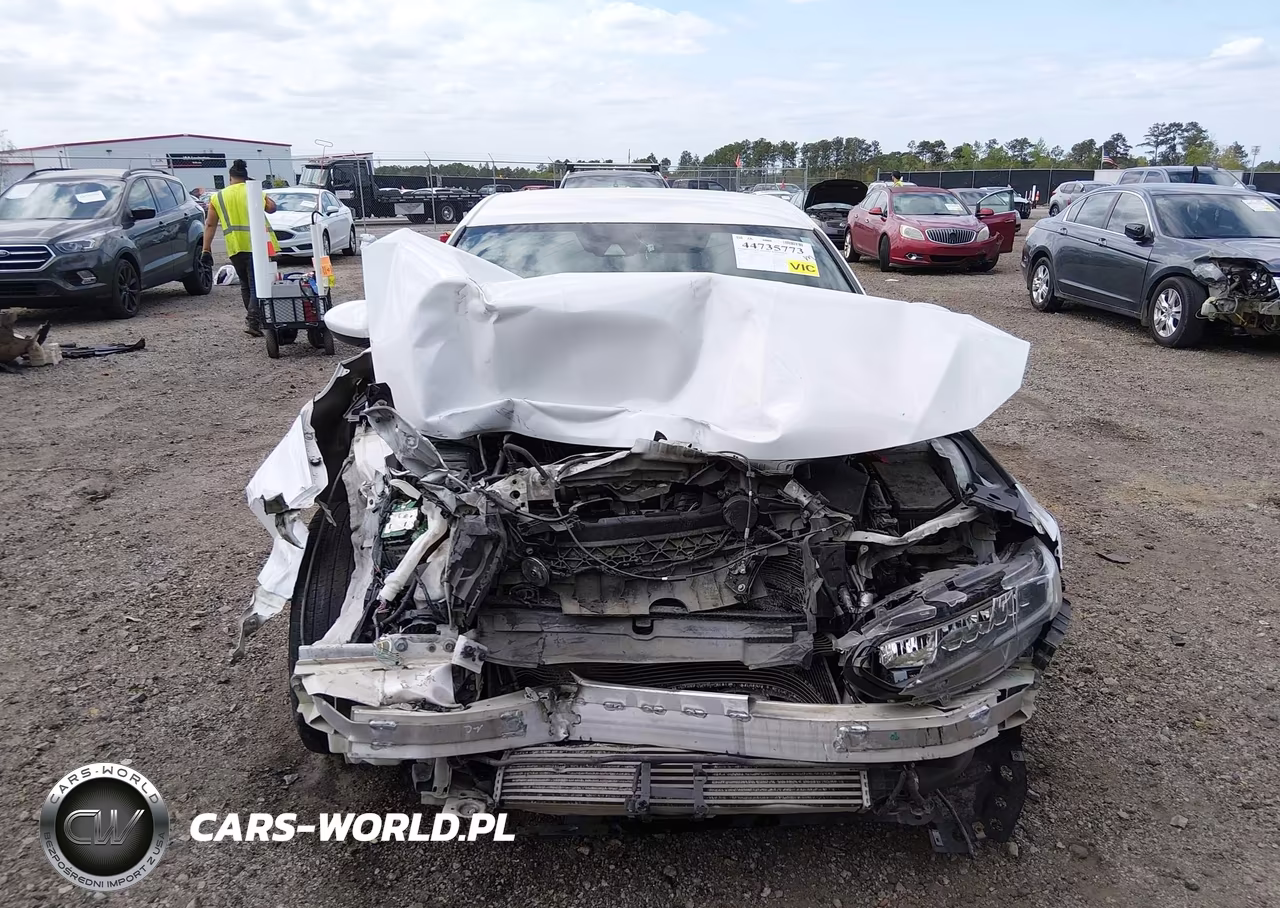2018 Honda Accord Sport VIN:1HGCV1F34JA227162 - 13