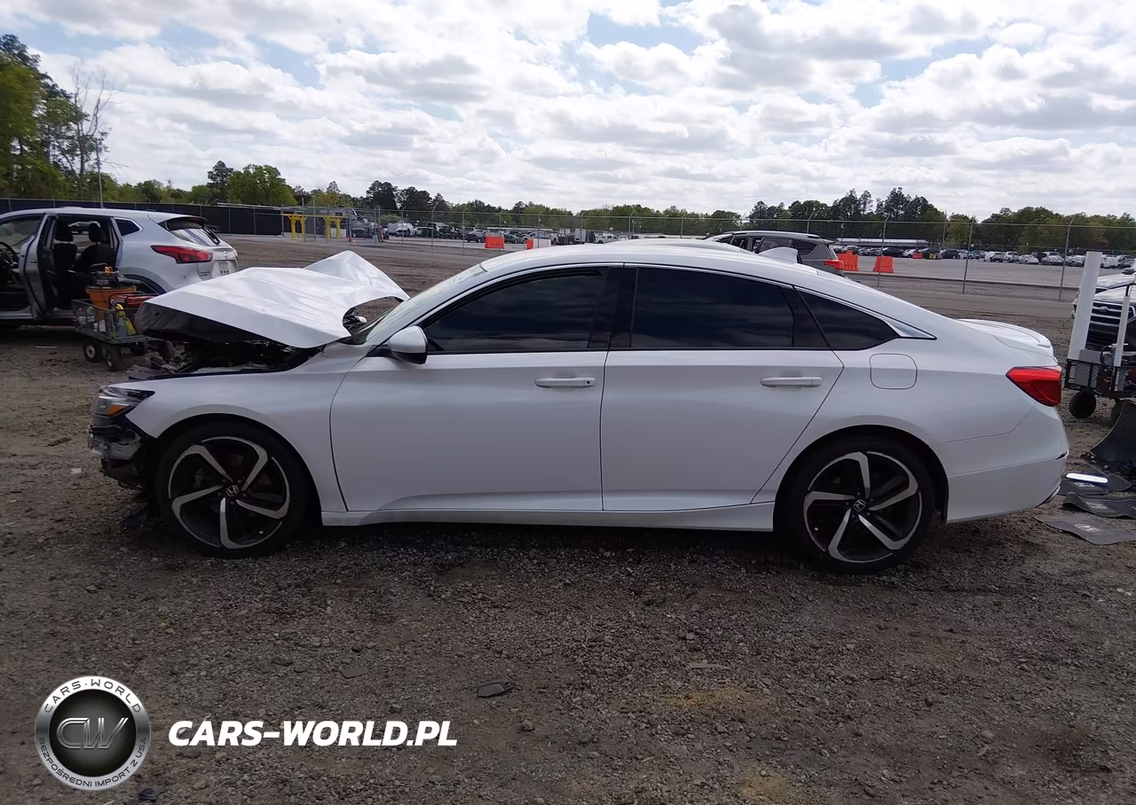 2018 Honda Accord Sport VIN:1HGCV1F34JA227162 - 15