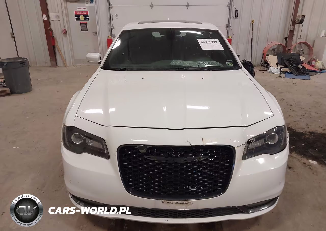 2016 Chrysler 300 300S VIN:2C3CCABG2GH287176 - 12