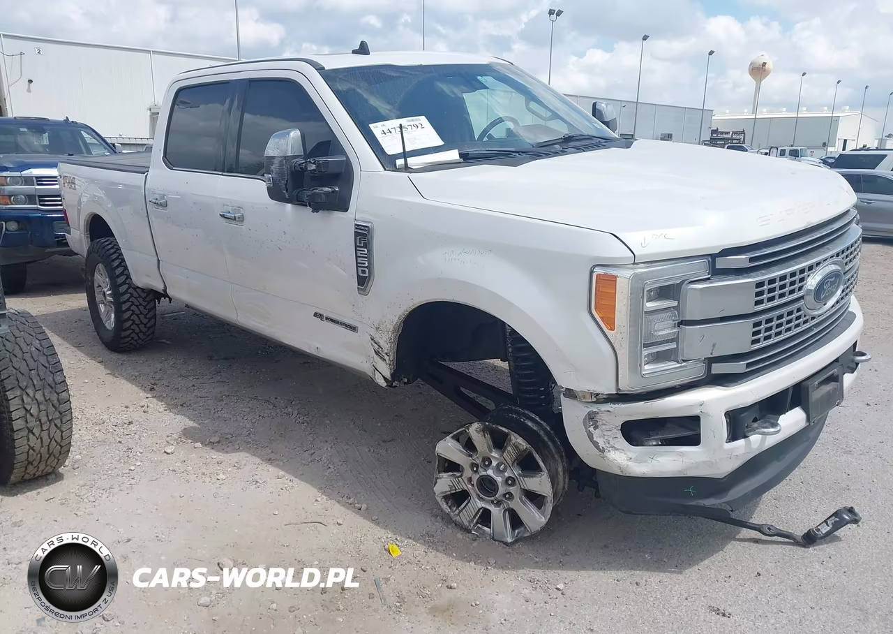 2019 Ford F-250 Platinum – zdjęcie 1 z 21