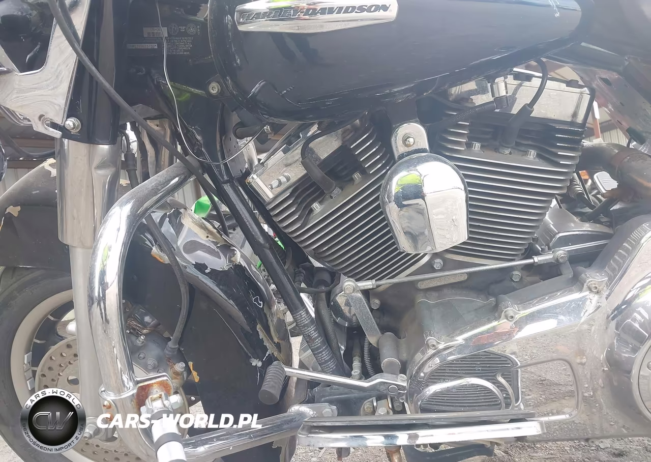2007 Harley-Davidson Flhpi VIN:1HD1FHM177Y623730 - 9