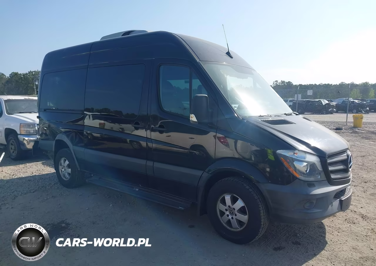 2018 Mercedes-Benz Sprinter 2500 Standard Roof V6 VIN:WDZPE7CD2JP606478 - 13