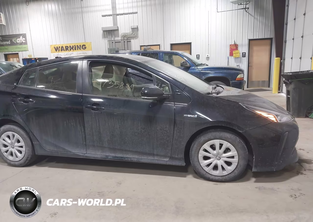 2019 Toyota Prius Le VIN:JTDKARFU5K3076819 - 13