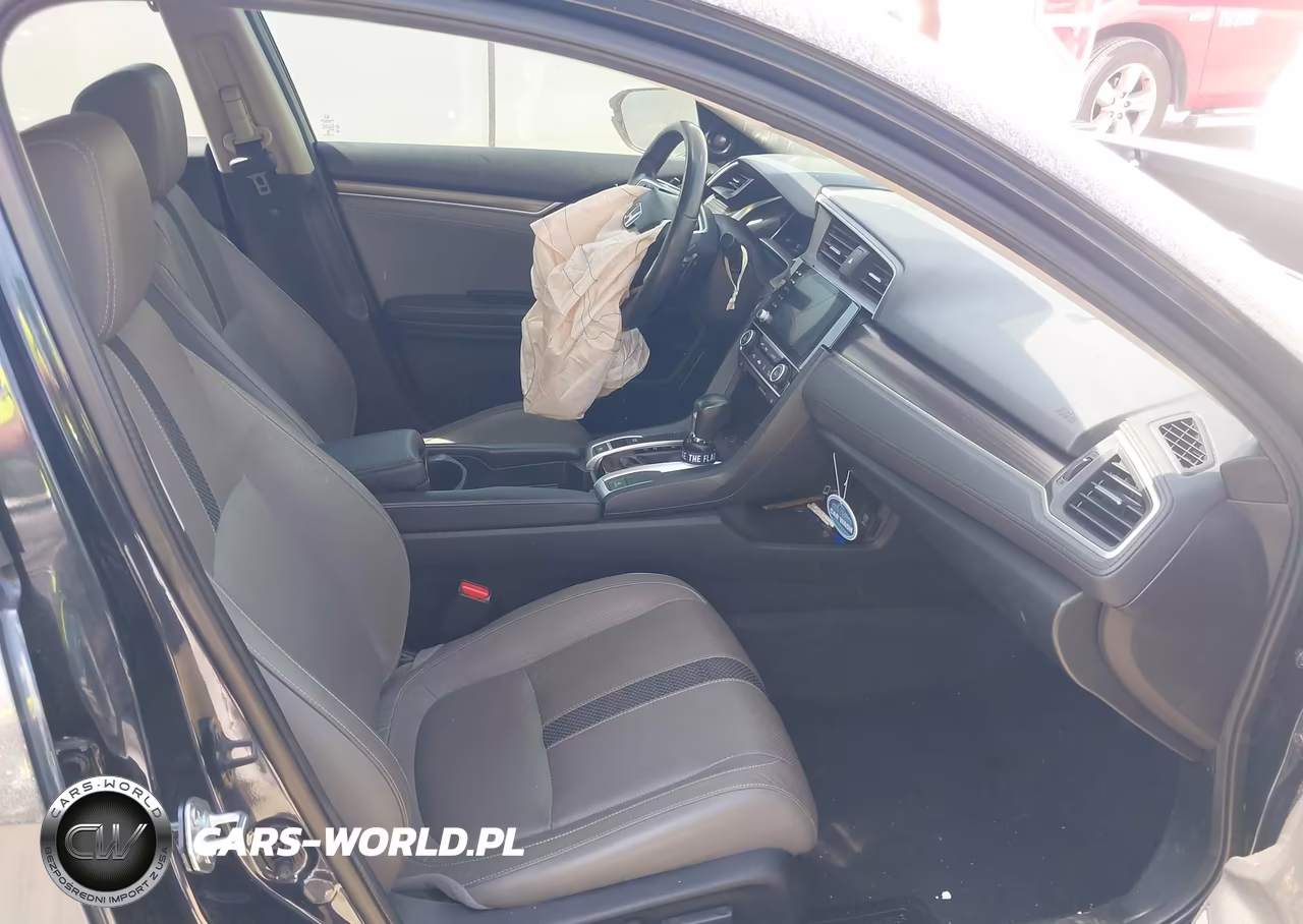 2021 Honda Civic Touring VIN:19XFC1F96ME005214 - 5