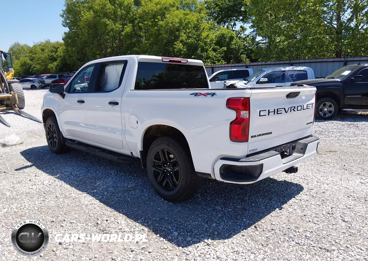 2025 Chevrolet Silverado 1500 4Wd Short Bed Custom VIN:1GCPKBEK3SZ287377 - 3