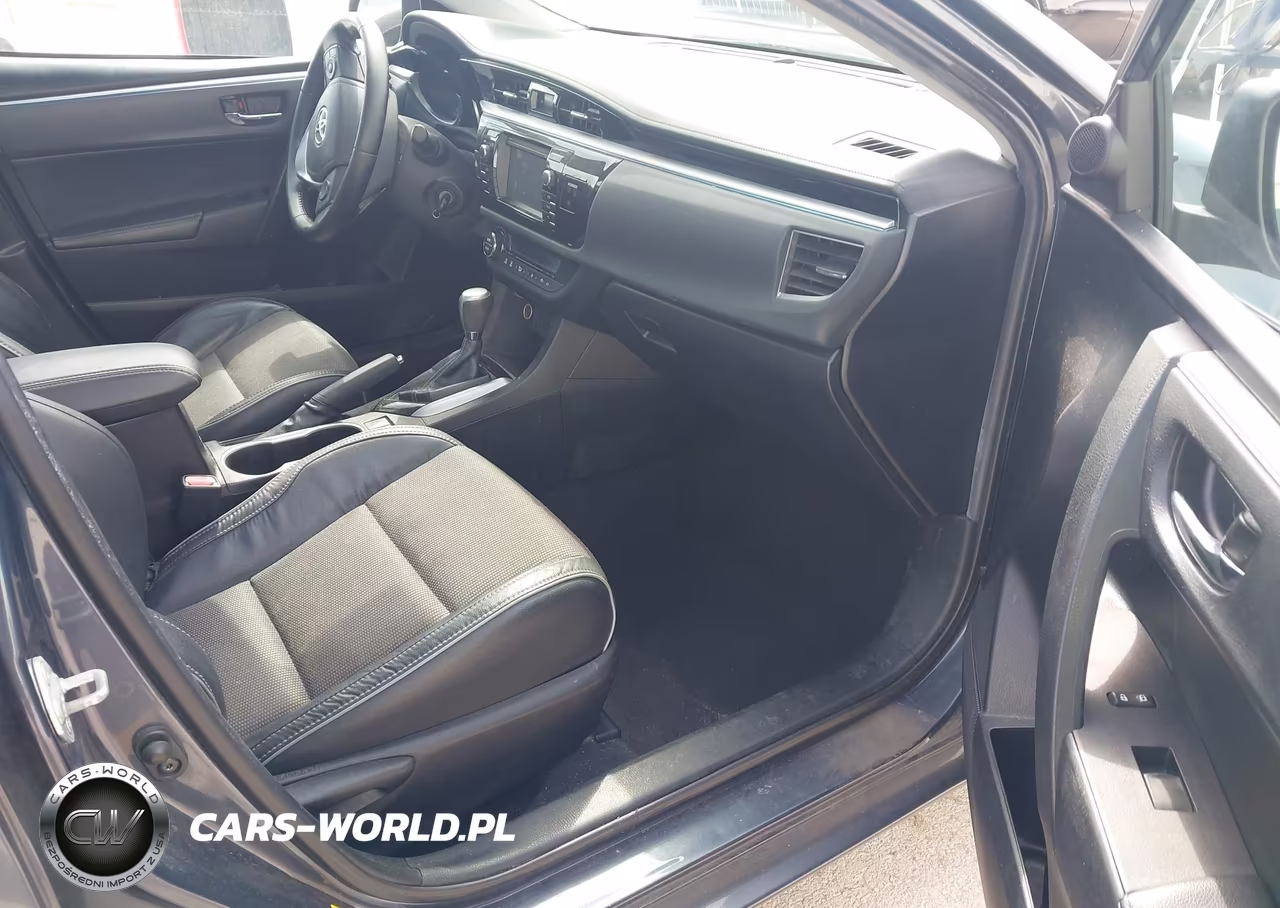 2016 Toyota Corolla S Plus VIN:5YFBURHE0GP387991 - 5