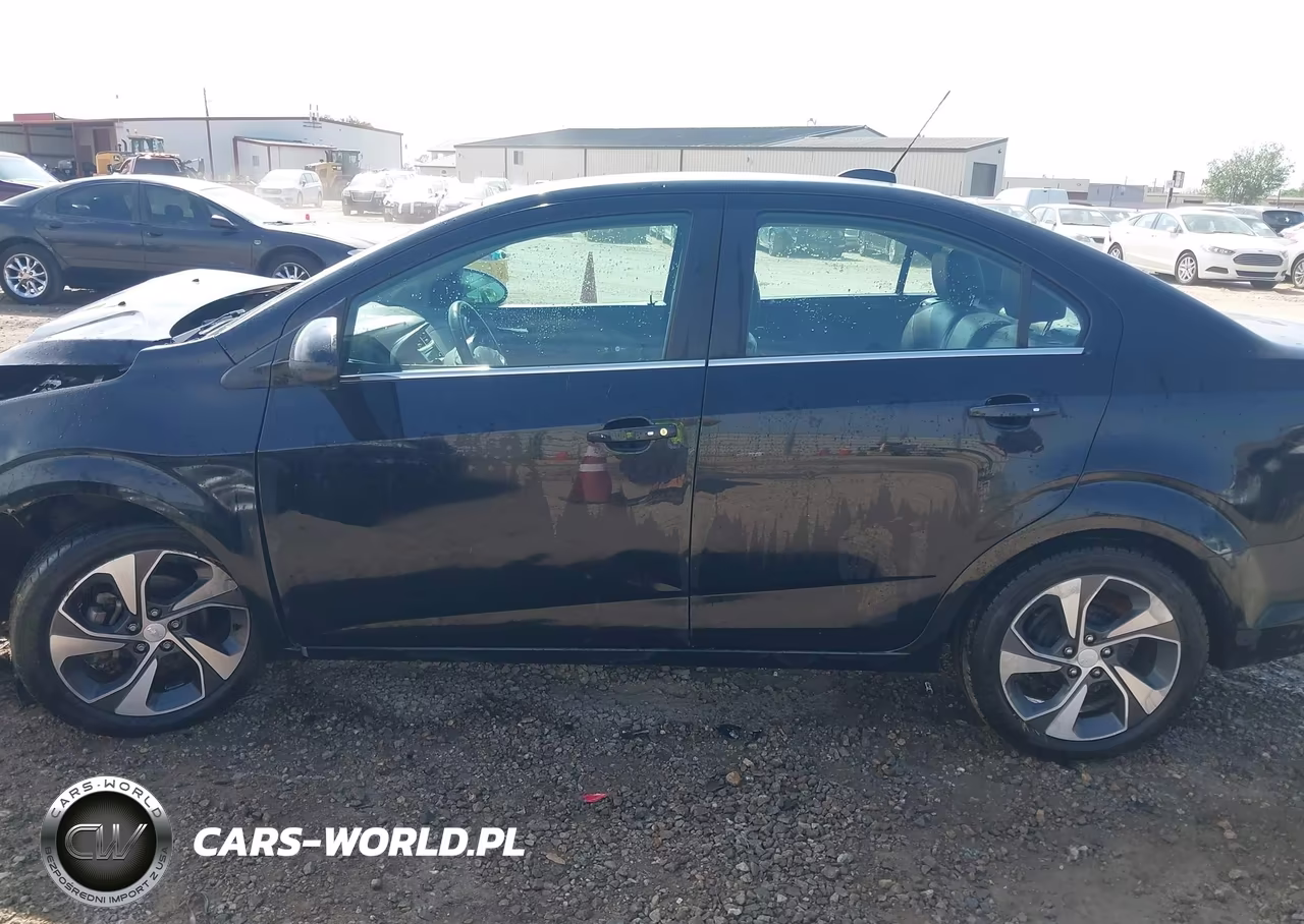 2018 Chevrolet Sonic Premier Auto VIN:1G1JF5SB9J4135768 - 13