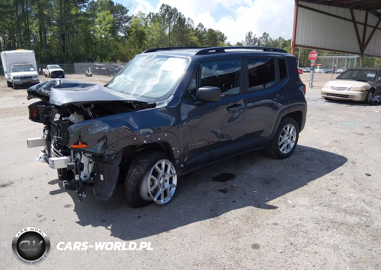 2022 Jeep Renegade Latitude 4X4 VIN:ZACNJDB19NPN78614 - 2
