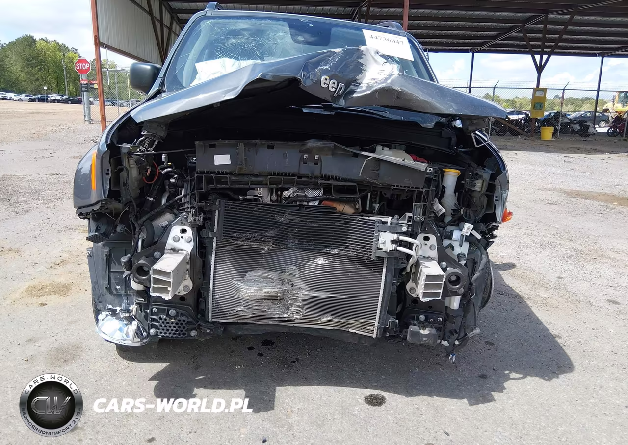 2022 Jeep Renegade Latitude 4X4 VIN:ZACNJDB19NPN78614 - 6